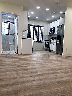 1st image of 20-39 31st St #2TOP