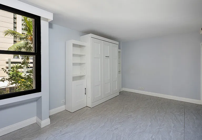 2215 Aloha Dr #4J — Photo 1
