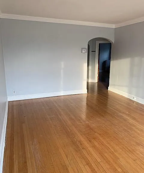 4355 N Paulina St #3 — Photo 2
