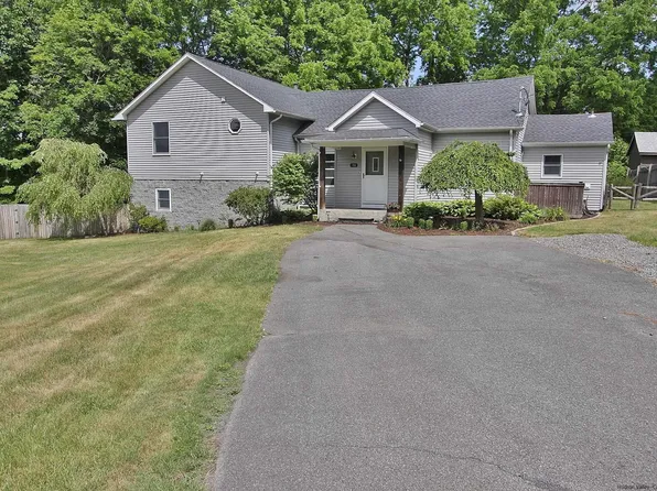 158 Clay Road, Ulster Park, NY 12487