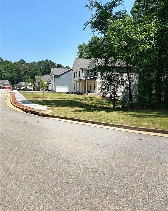 1st image of 538 Hancock Dr SE