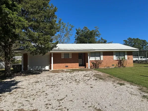 1100 Worth St, Hemphill, TX 75948