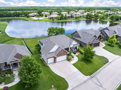 818 N Fairoaks Ct, Andover, KS, 67002