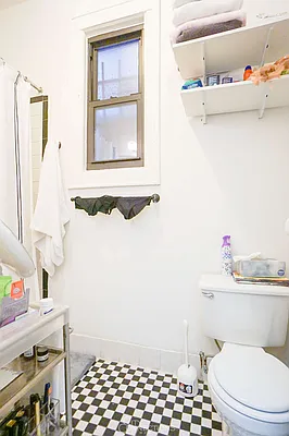 Rented by City Connections Realty | media 14