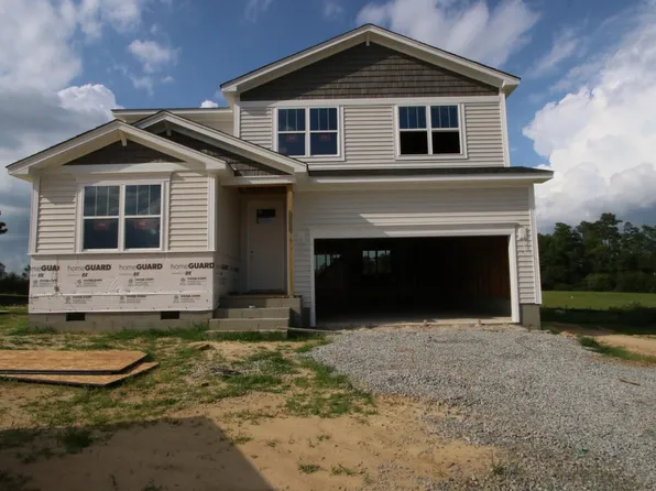 445 Denali Dr, Angier, NC 27501