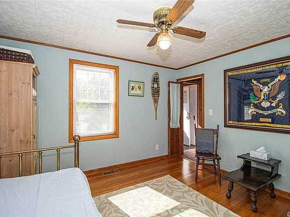 4th image of 55 N Ocean Ave