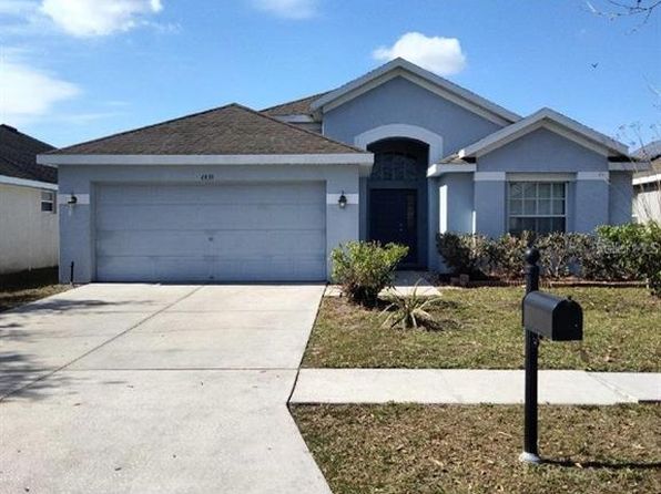 6833 Runner Oak Dr