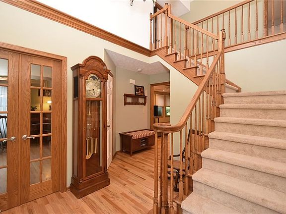 2nd image of 32158 Teasel Ct