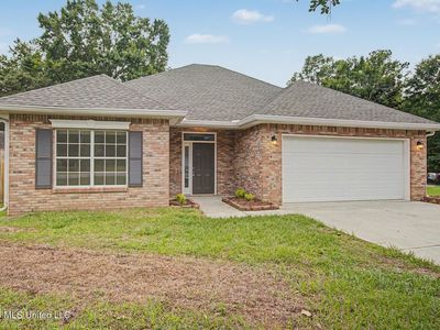 8524 Op La Ct, Diamondhead, MS, 39525