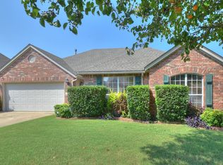 19915 E 44th St S, Broken Arrow, OK 74014