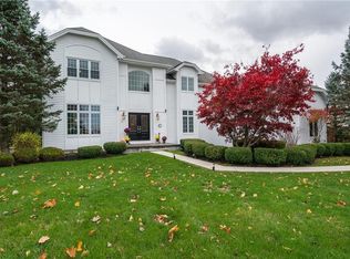 7605 Rania Rd, Baldwinsville, NY 13027