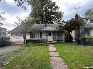 207 Melrose Ave, Bergenfield, NJ 07621