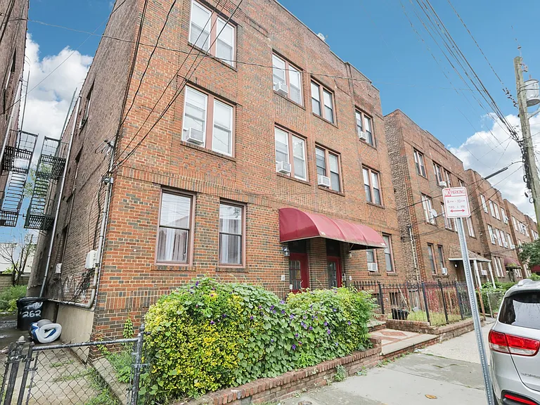 262 Clendenny Ave #6 — Photo 19