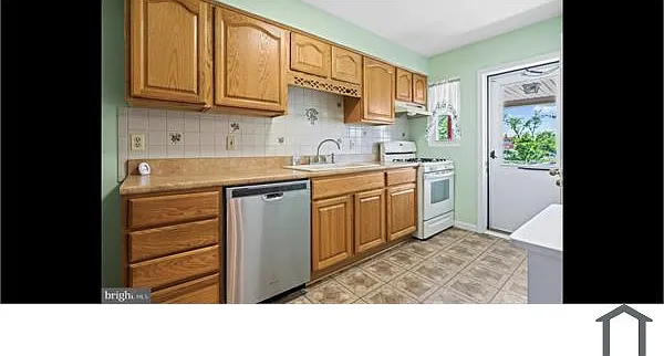 813 Mildred Ave — Photo 24
