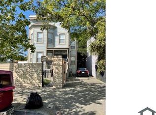1668 12th St, Oakland, CA 94607