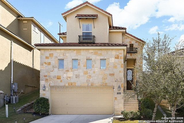 1st image of 3914 Woodbridge Way