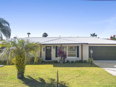 1617 Paradise Ln, Astor, FL, 32102