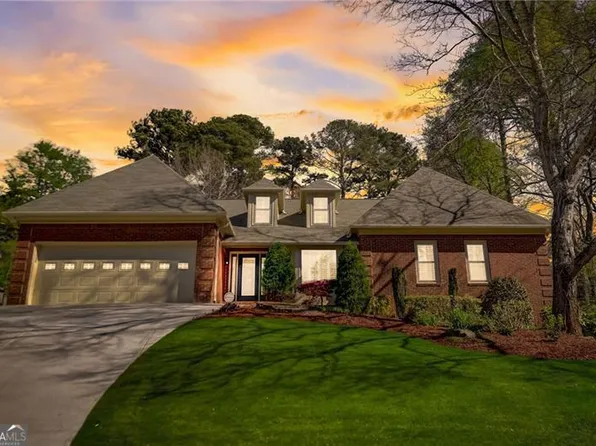 6131 Lackland Ct, Peachtree Corners, GA 30092