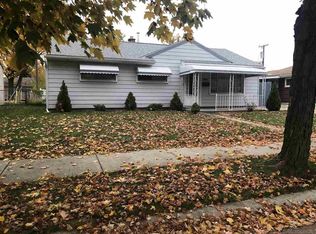 15227 Leland St, Roseville, MI 48066