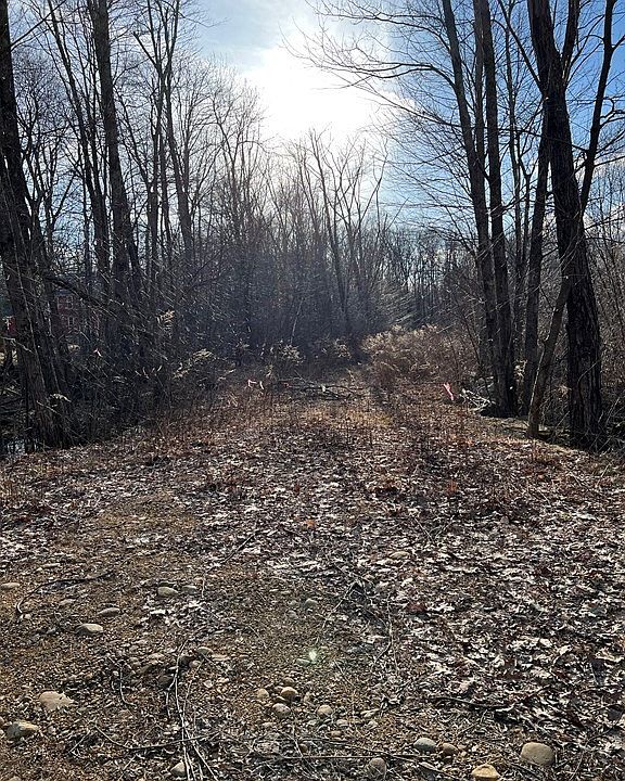 2nd image of 112 Tucker Rd