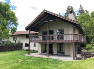 60526 Billadeau Rd, Bend, OR 97702