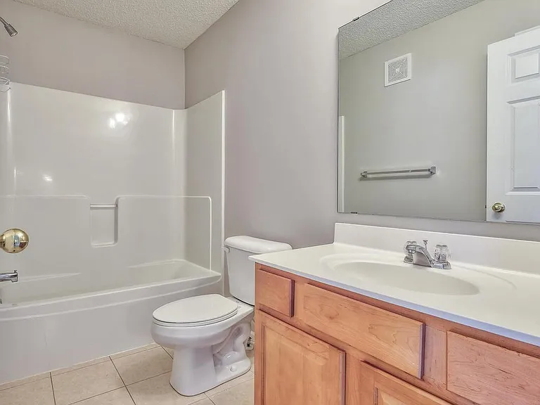 15624 Lilac Dr — Photo 11