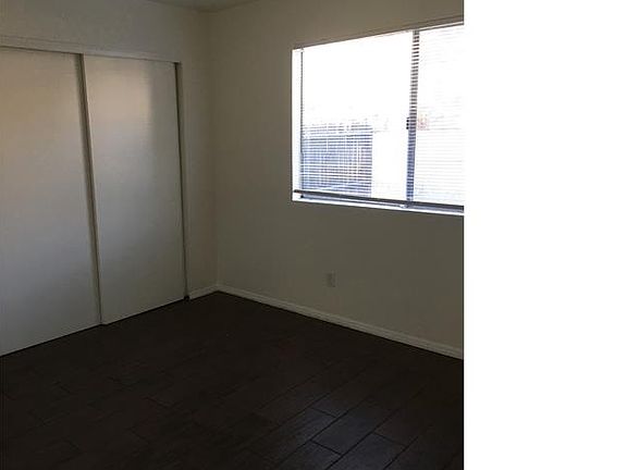3rd image of 10821 N 16th Ave APT 2