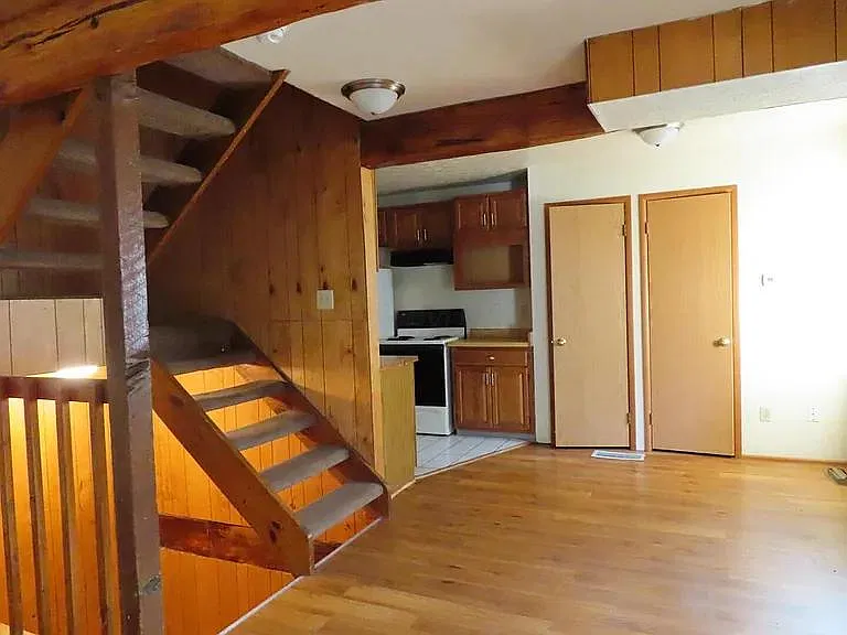 122 W 9th Ave — Photo 4
