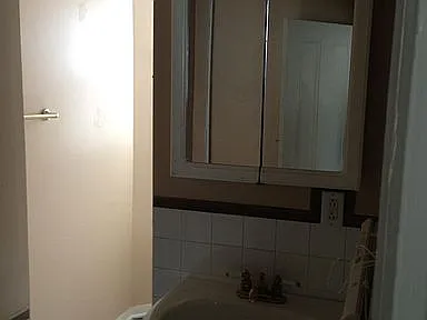 113 Cornelia St #1 — Photo 3