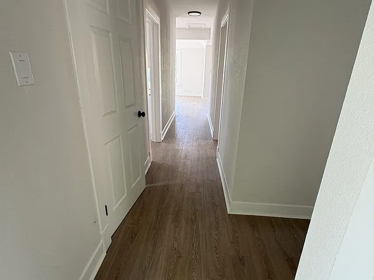 1430 Hicks Ave — Photo 11
