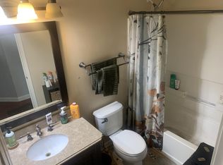 2706 Rockport Ln, Naperville, IL 60564