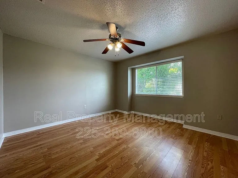 920 W Tony St #12D — Photo 10