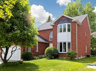 69 Gilbank Dr, Aurora, ON L4G 6H9