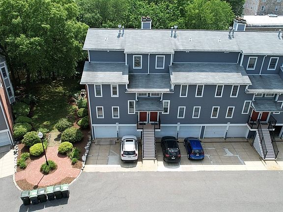 2nd image of 24 N Stone Mill Dr #1112