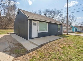 1657 Holt Ln, Kansas City, KS 66102