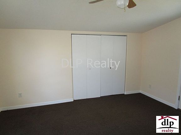3rd image of 20 S Grandview Ave APT 1