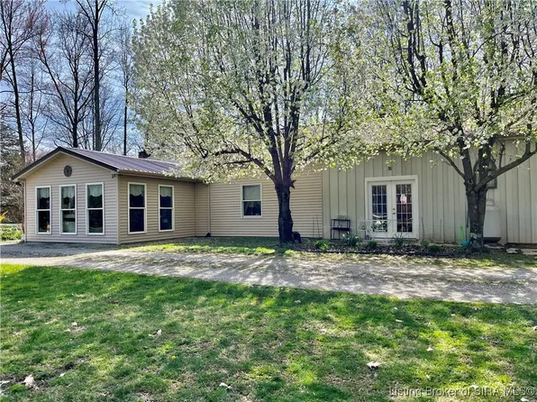15811 W Blake Road, Deputy, IN 47230