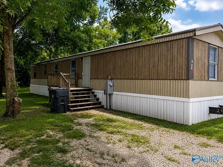 6204 Highway 53 #D — Photo 2