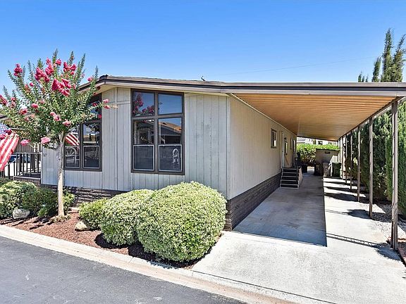 2nd image of 767 Villa Teresa Way
