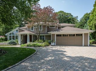 83 Karol Pl, Jericho, NY 11753