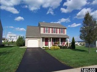 2570 Gora Rd N, York, PA 17404