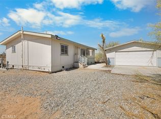 59125 Shayne Ln, Landers, CA 92285