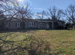 8 Shelton Rd, Flemington, NJ 08822