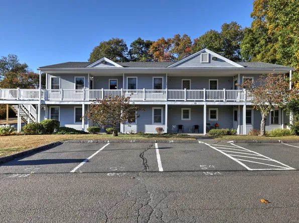 60 Senior Drive #60, Monroe, CT 06468