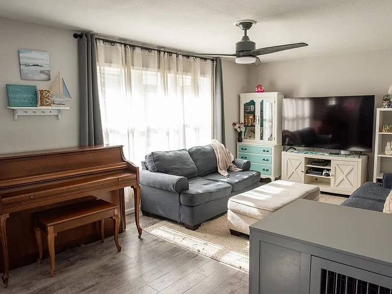 625 Kenneth Rd — Photo 33