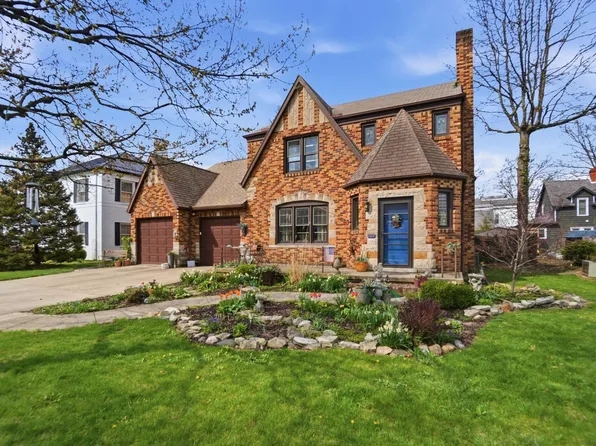 663 N Ash St, Celina, OH 45822