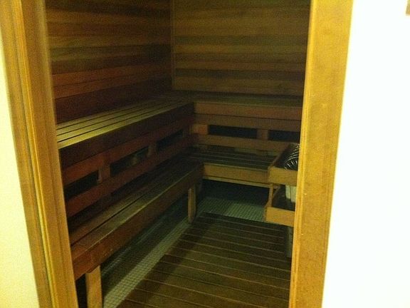 4th image of 2728 Thomson Ave Unit 512