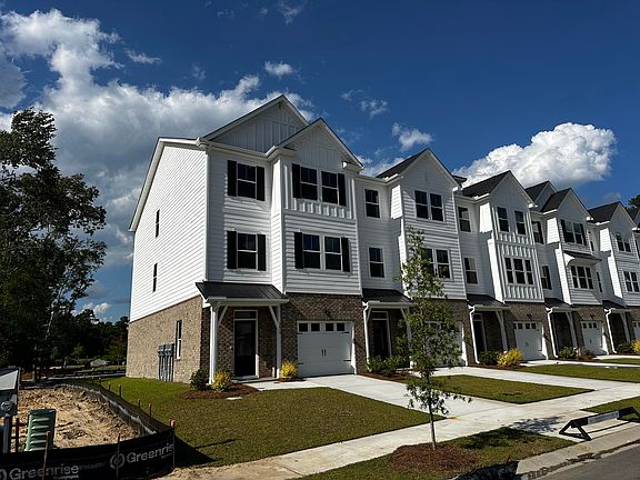 3rd image of 9410 Sun Fountain Dr