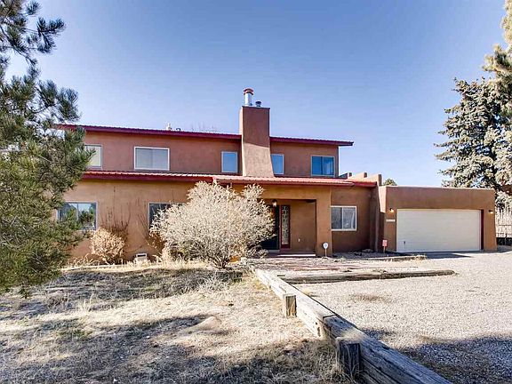 2nd image of 1426 Galisteo St