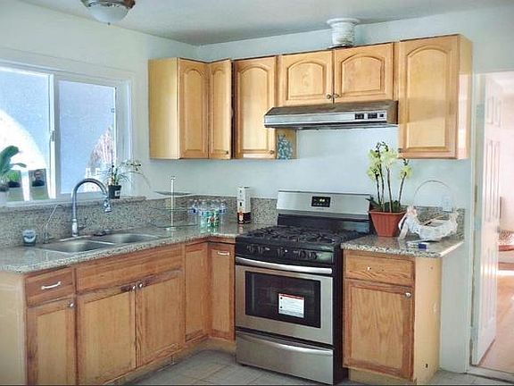 5th image of 373 Emerick Ave #A
